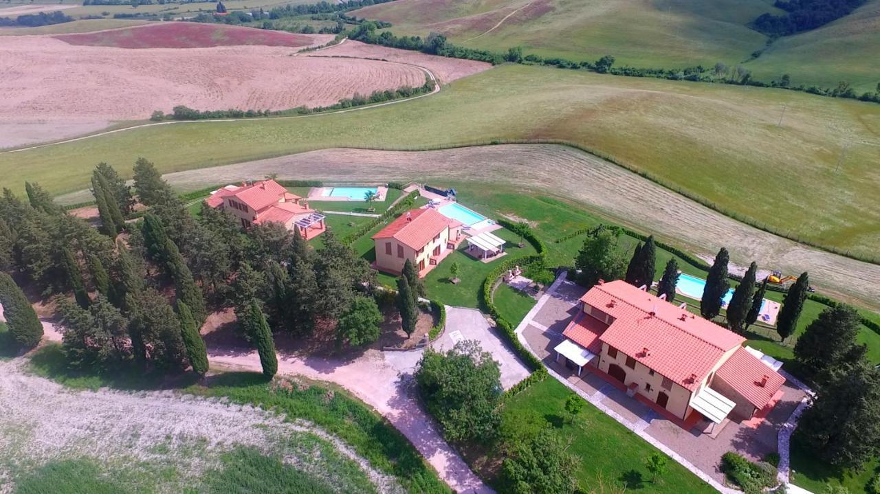 Borgo Del Silenzio - Apartments With Pool In Lajatico Exterior photo